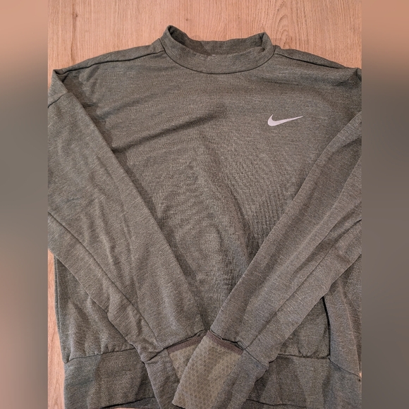 Nike running long sleeve - Picture 2 of 6